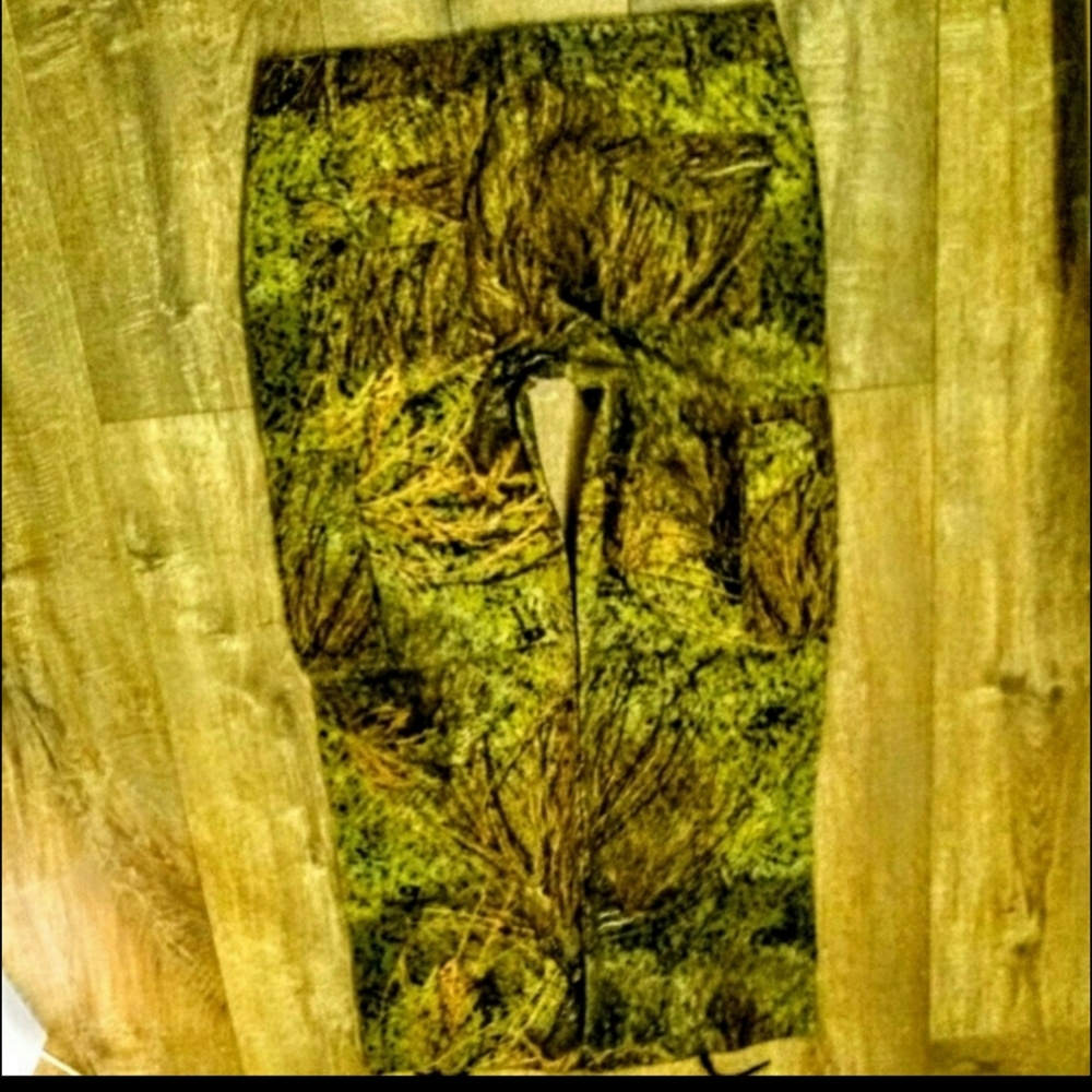 Mossy Oak Pants Camo Bootcut Size 10/12 EUC - Picture 3 of 11